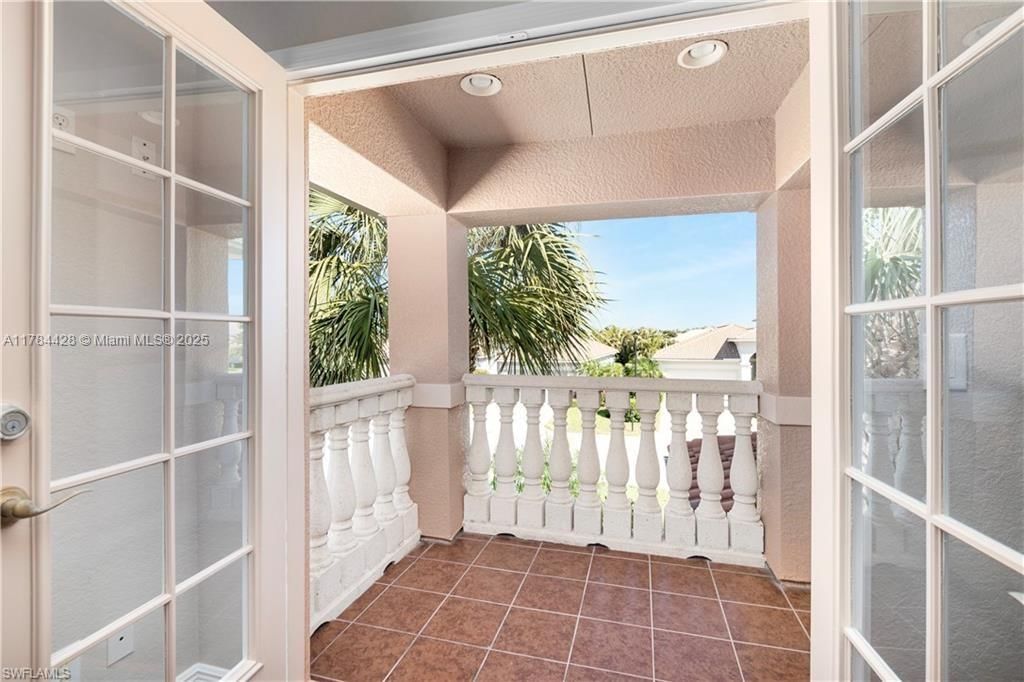 Real estate property located at 19726 Tesoro Way, Lee, The Reserve At Estero, Estero, FL