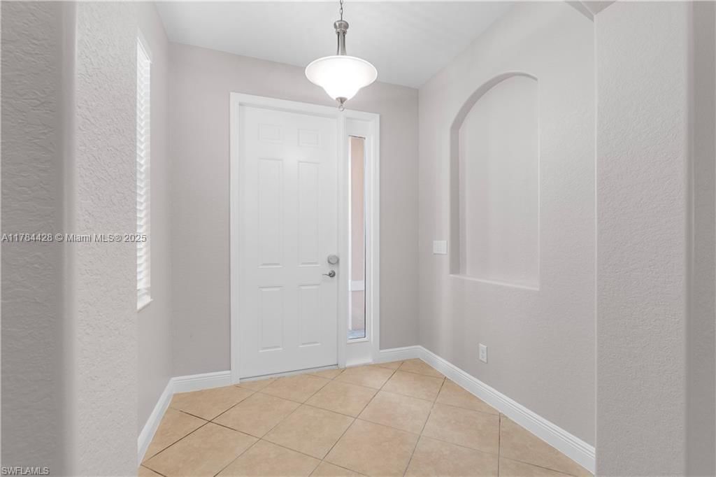 Real estate property located at 19726 Tesoro Way, Lee, The Reserve At Estero, Estero, FL