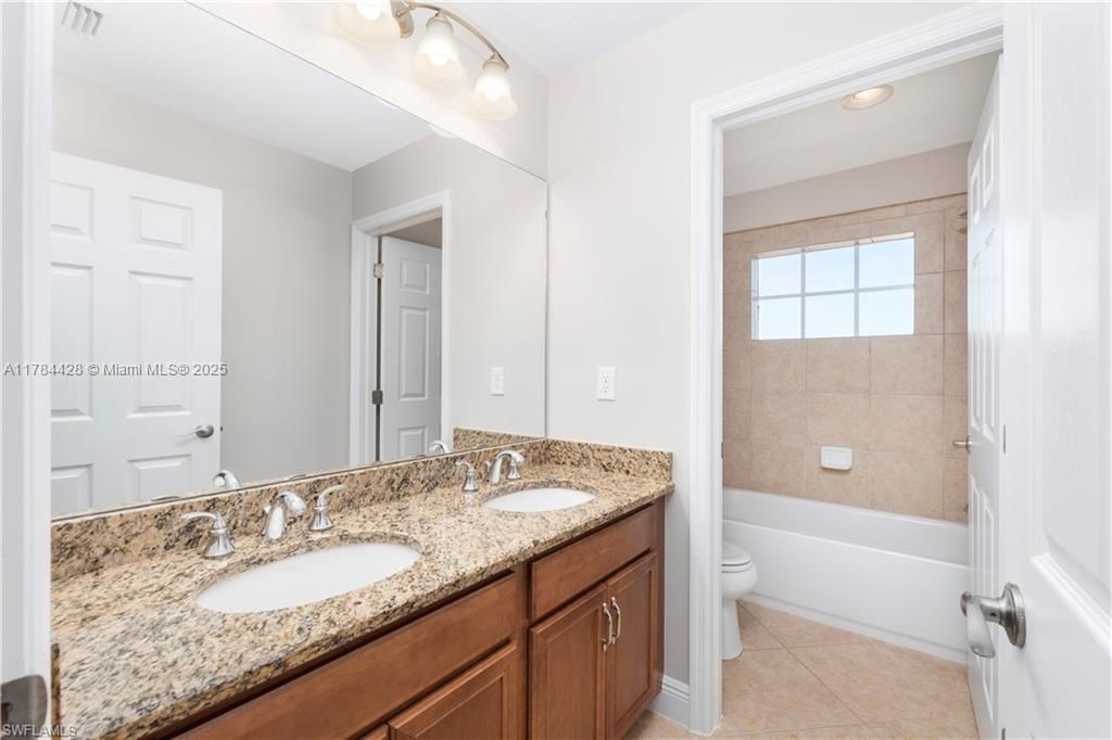 Real estate property located at 19726 Tesoro Way, Lee, The Reserve At Estero, Estero, FL