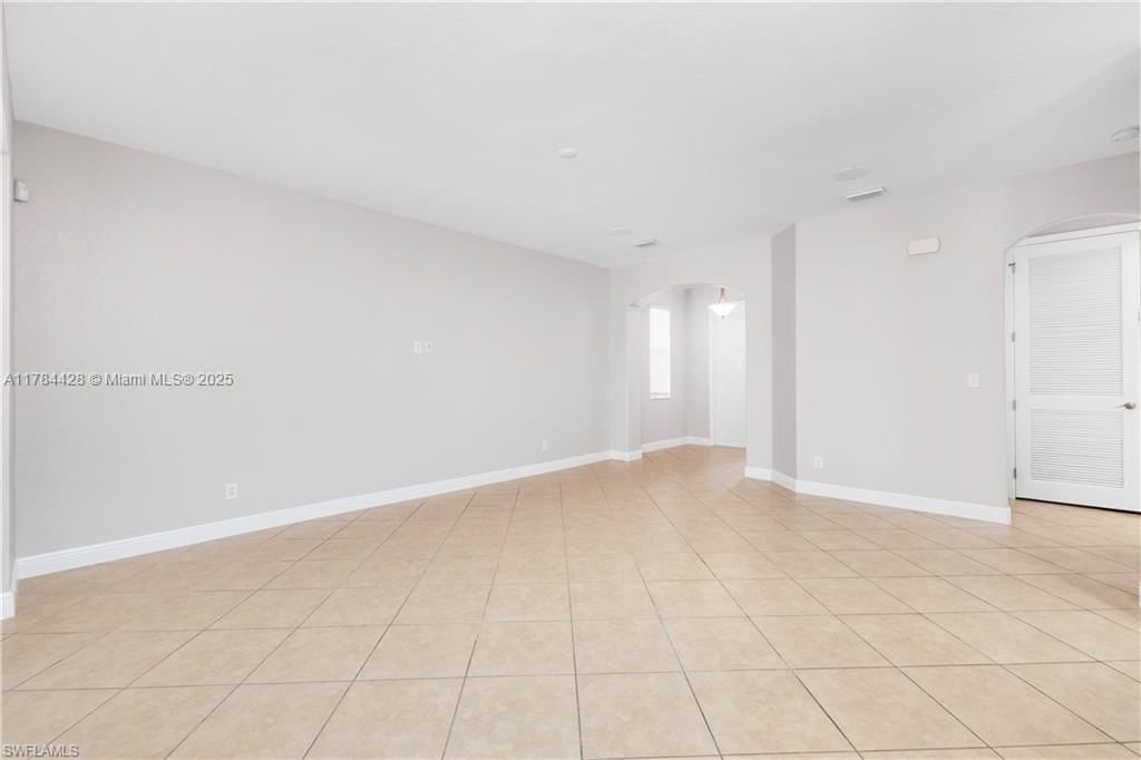 Real estate property located at 19726 Tesoro Way, Lee, The Reserve At Estero, Estero, FL