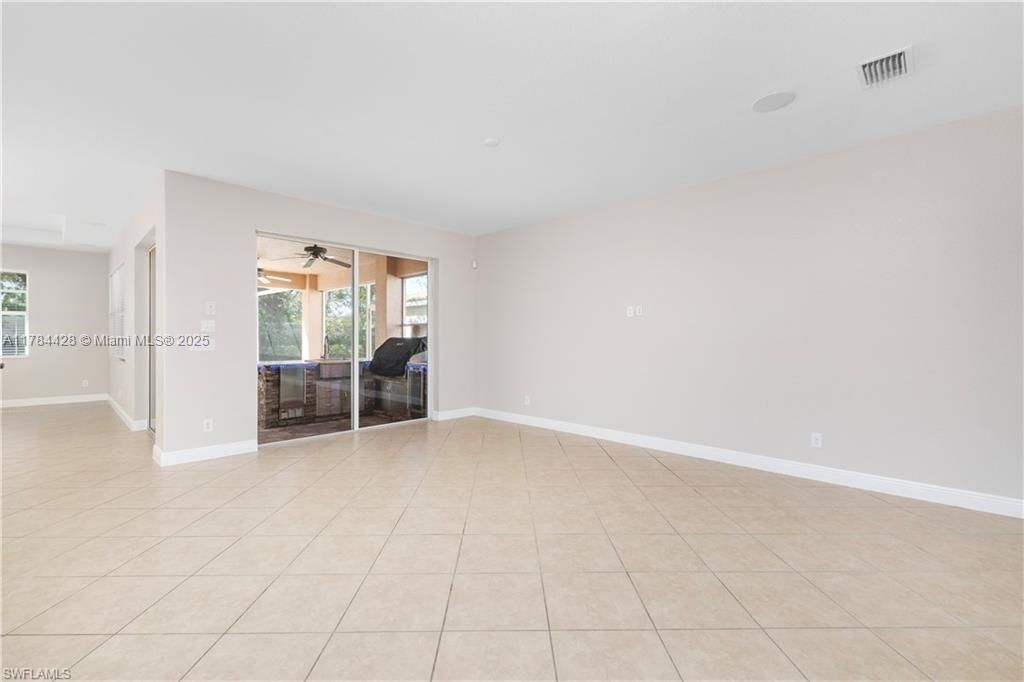 Real estate property located at 19726 Tesoro Way, Lee, The Reserve At Estero, Estero, FL