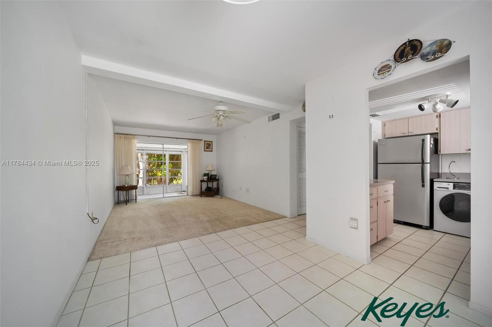 Real estate property located at 2113 Canal B2, Manatee, The Fourth Bayshore, Bradenton, FL