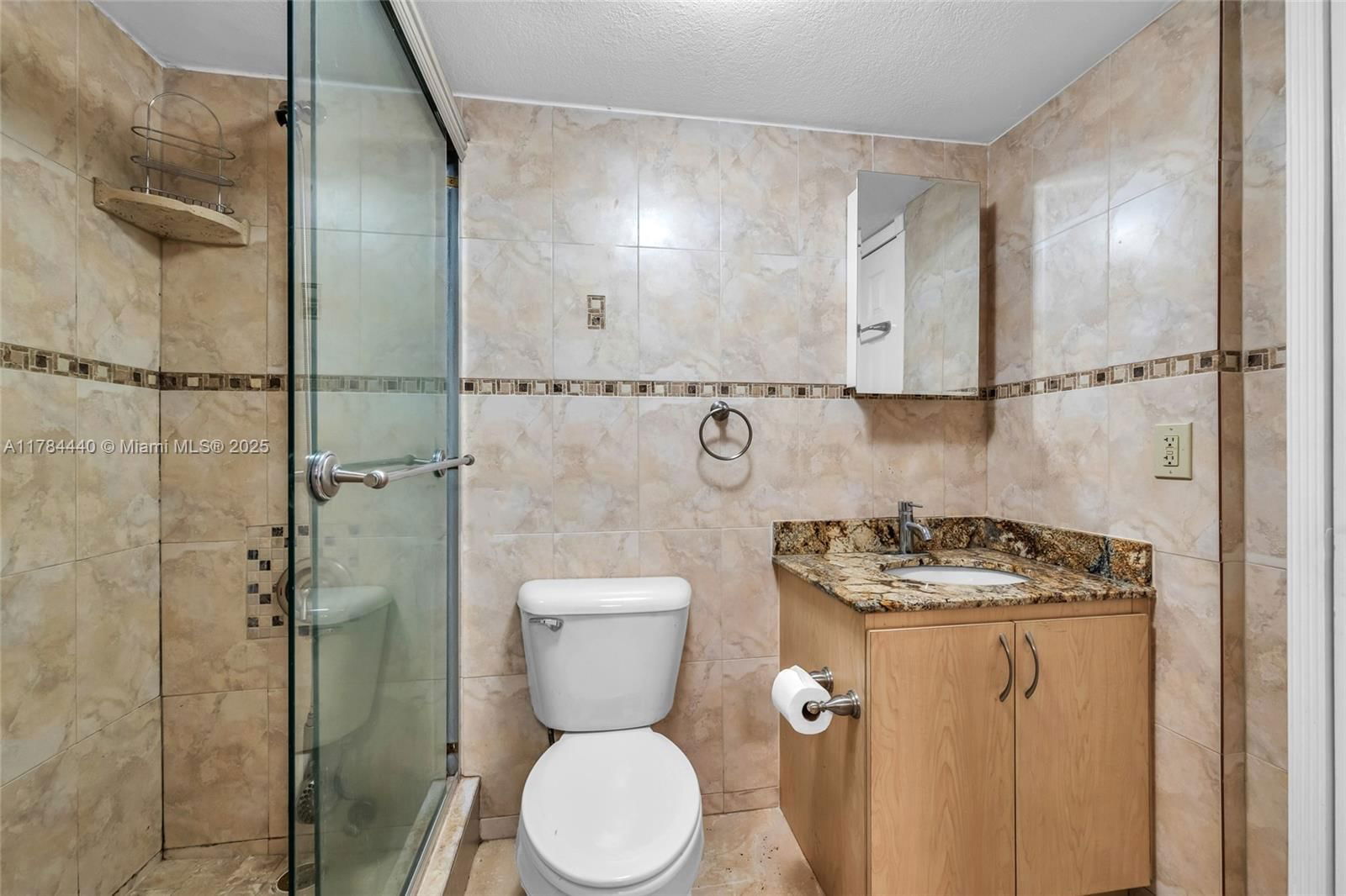 Real estate property located at 2170 60th St #16108, Miami-dade, Hialeah Club Villas Condo, Hialeah, FL
