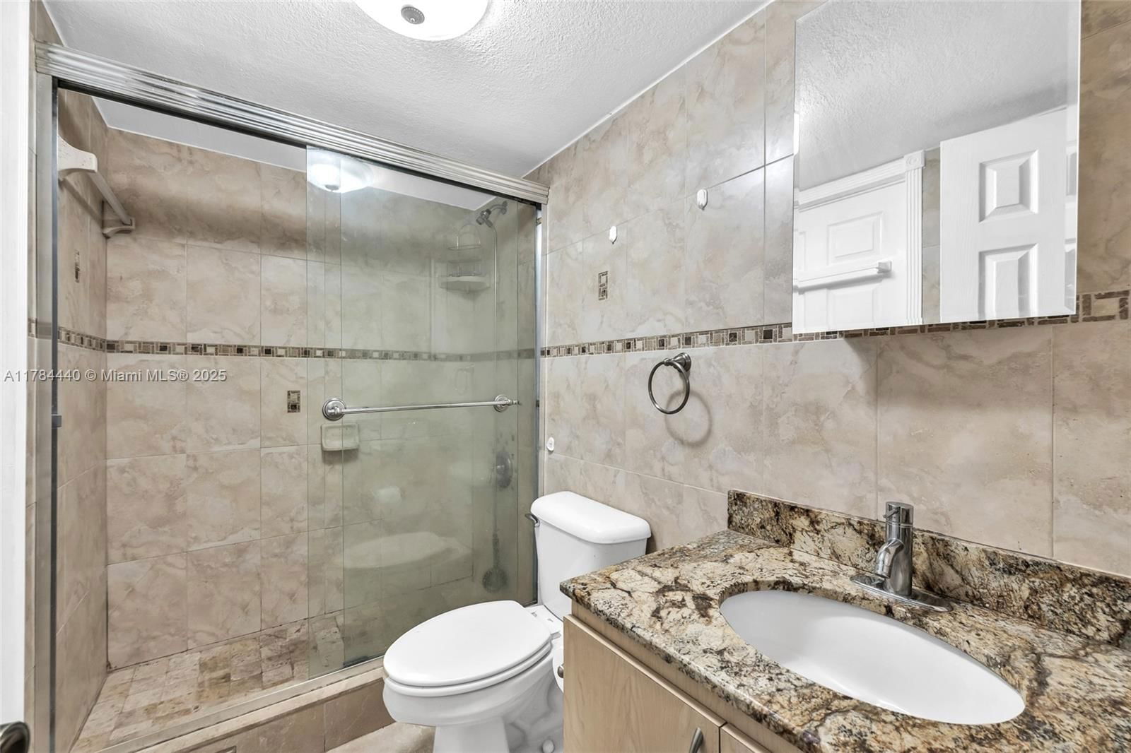 Real estate property located at 2170 60th St #16108, Miami-dade, Hialeah Club Villas Condo, Hialeah, FL