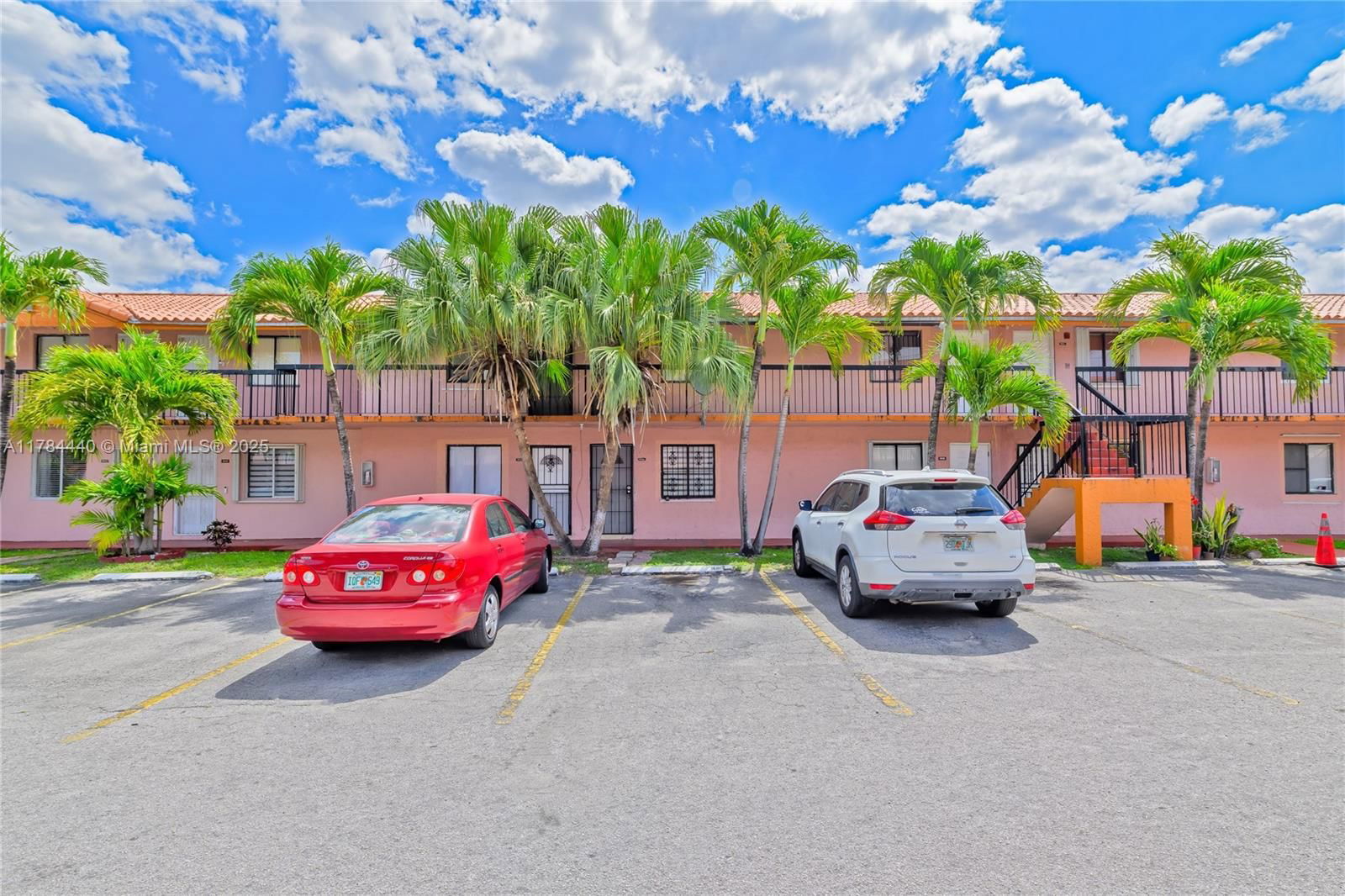 Real estate property located at 2170 60th St #16108, Miami-dade, Hialeah Club Villas Condo, Hialeah, FL