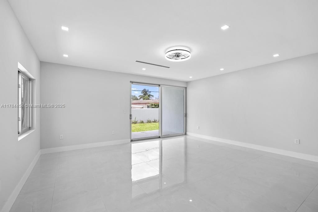 Real estate property located at 320 Florida Blvd, Miami-dade, Flagami Sec A, Miami, FL