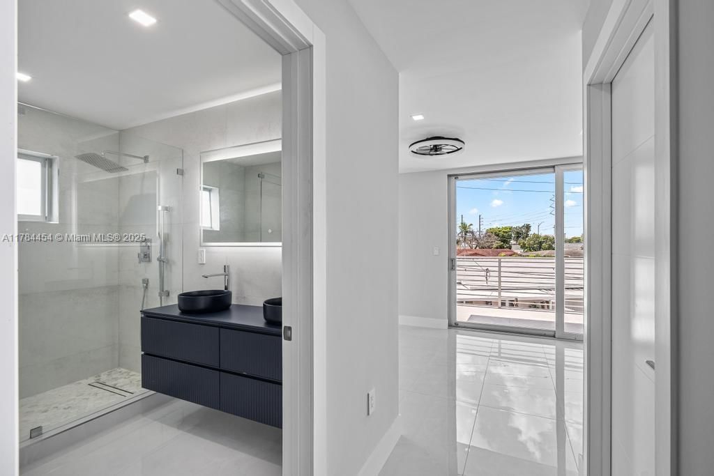 Real estate property located at 320 Florida Blvd, Miami-dade, Flagami Sec A, Miami, FL