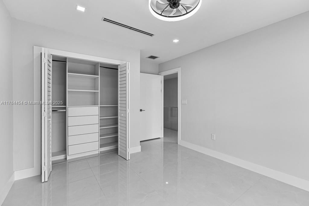 Real estate property located at 320 Florida Blvd, Miami-dade, Flagami Sec A, Miami, FL