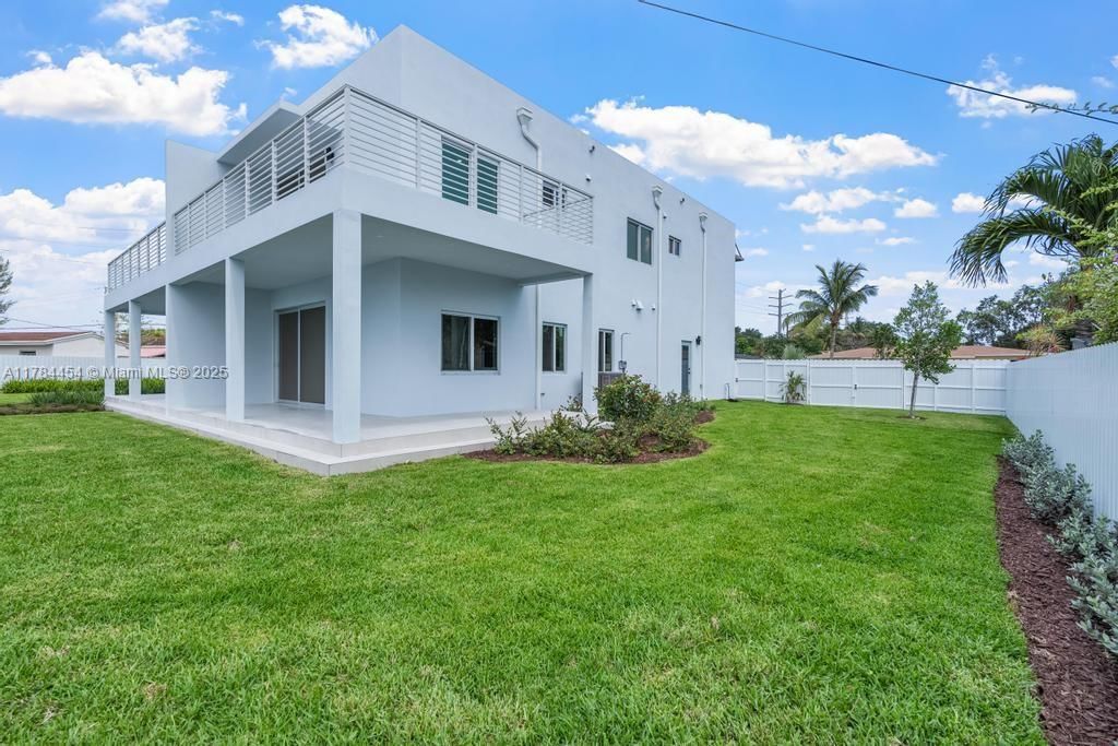 Real estate property located at 320 Florida Blvd, Miami-dade, Flagami Sec A, Miami, FL