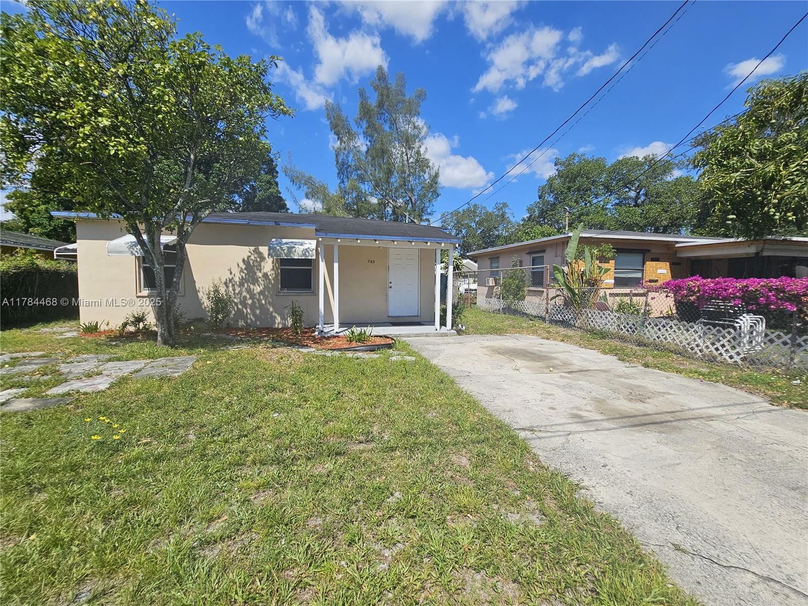 Real estate property located at 723 15th Way, Broward, Carver Park, Fort Lauderdale, FL
