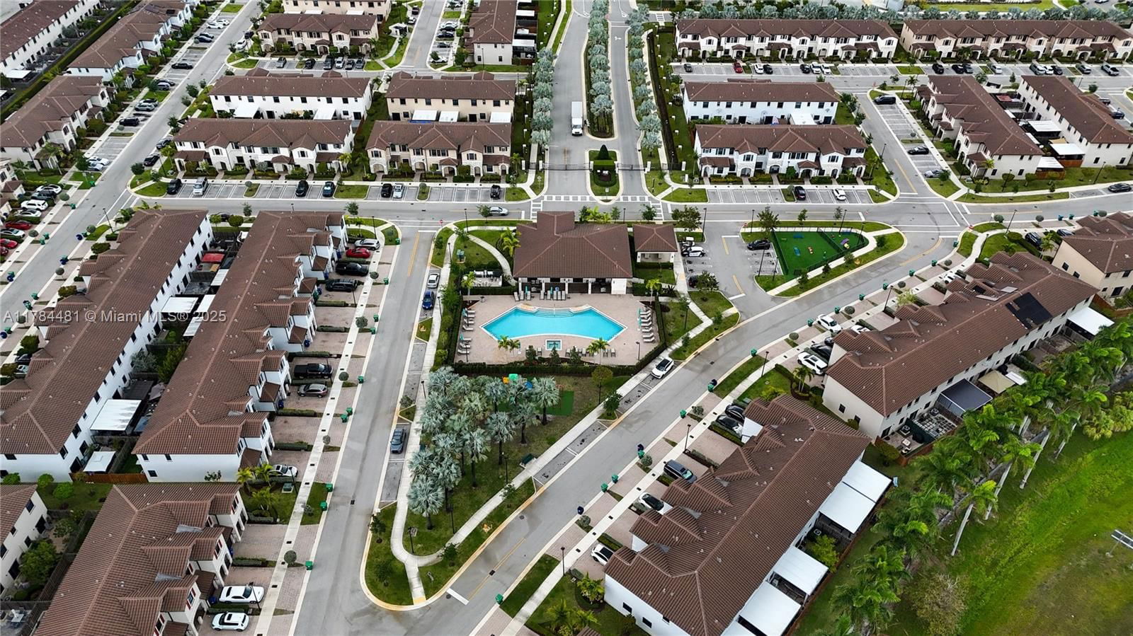 Real estate property located at 25217 114th Ct, Miami-dade, Coco Palm Estates, Homestead, FL