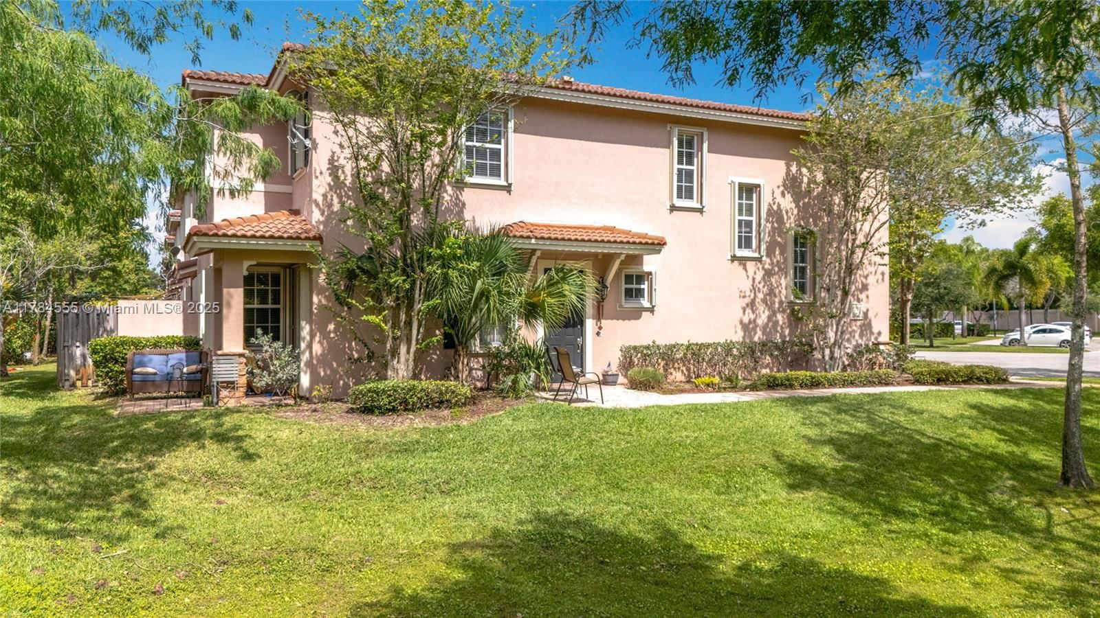 Real estate property located at 294 Las Brisas Cir, Broward, Las Brisas At Sunrise, Sunrise, FL