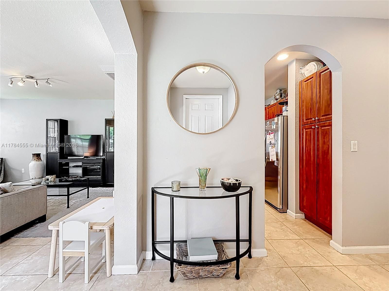 Real estate property located at 294 Las Brisas Cir, Broward, Las Brisas At Sunrise, Sunrise, FL