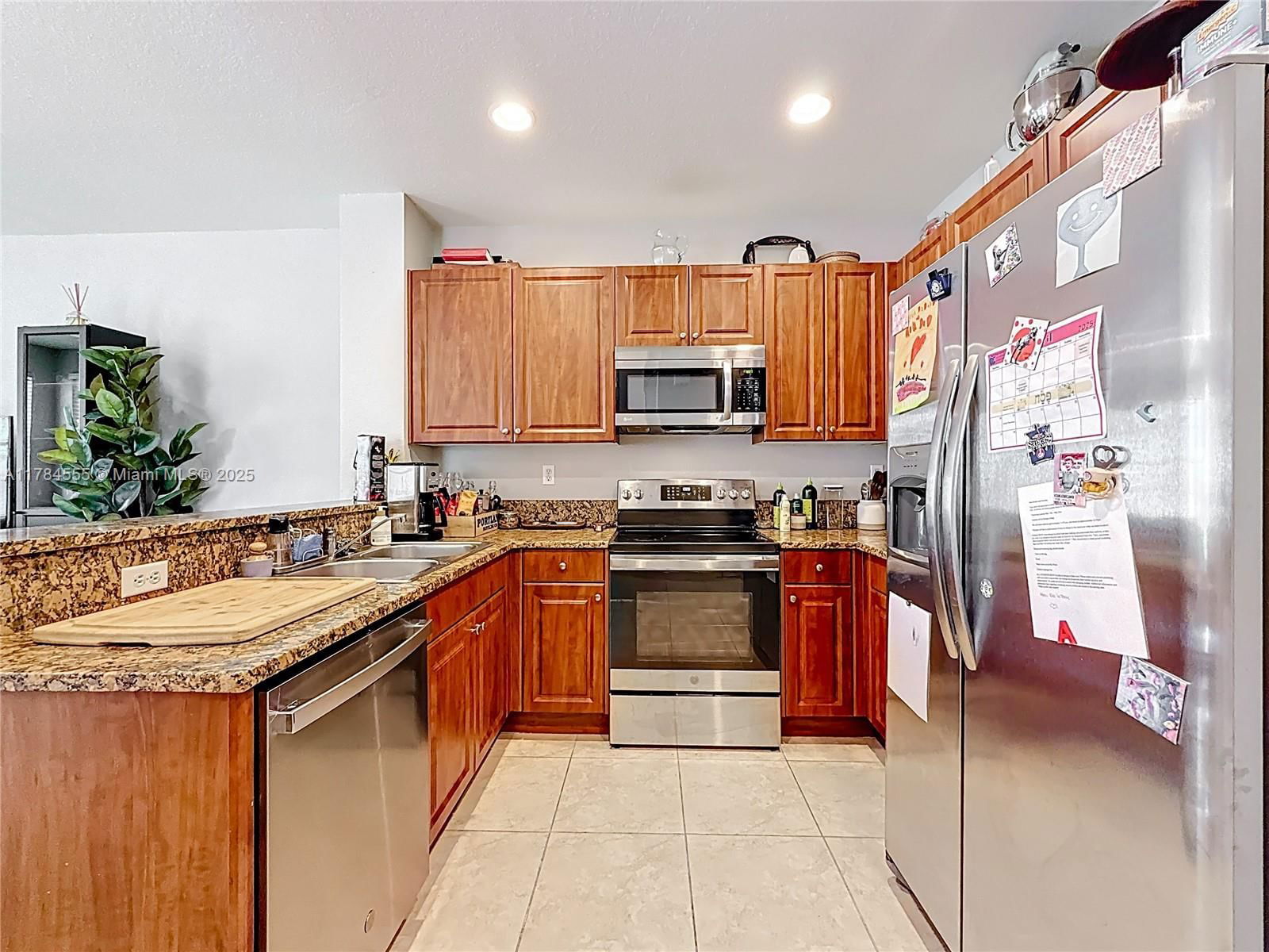 Real estate property located at 294 Las Brisas Cir, Broward, Las Brisas At Sunrise, Sunrise, FL