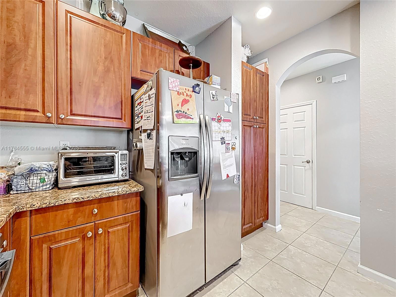Real estate property located at 294 Las Brisas Cir, Broward, Las Brisas At Sunrise, Sunrise, FL