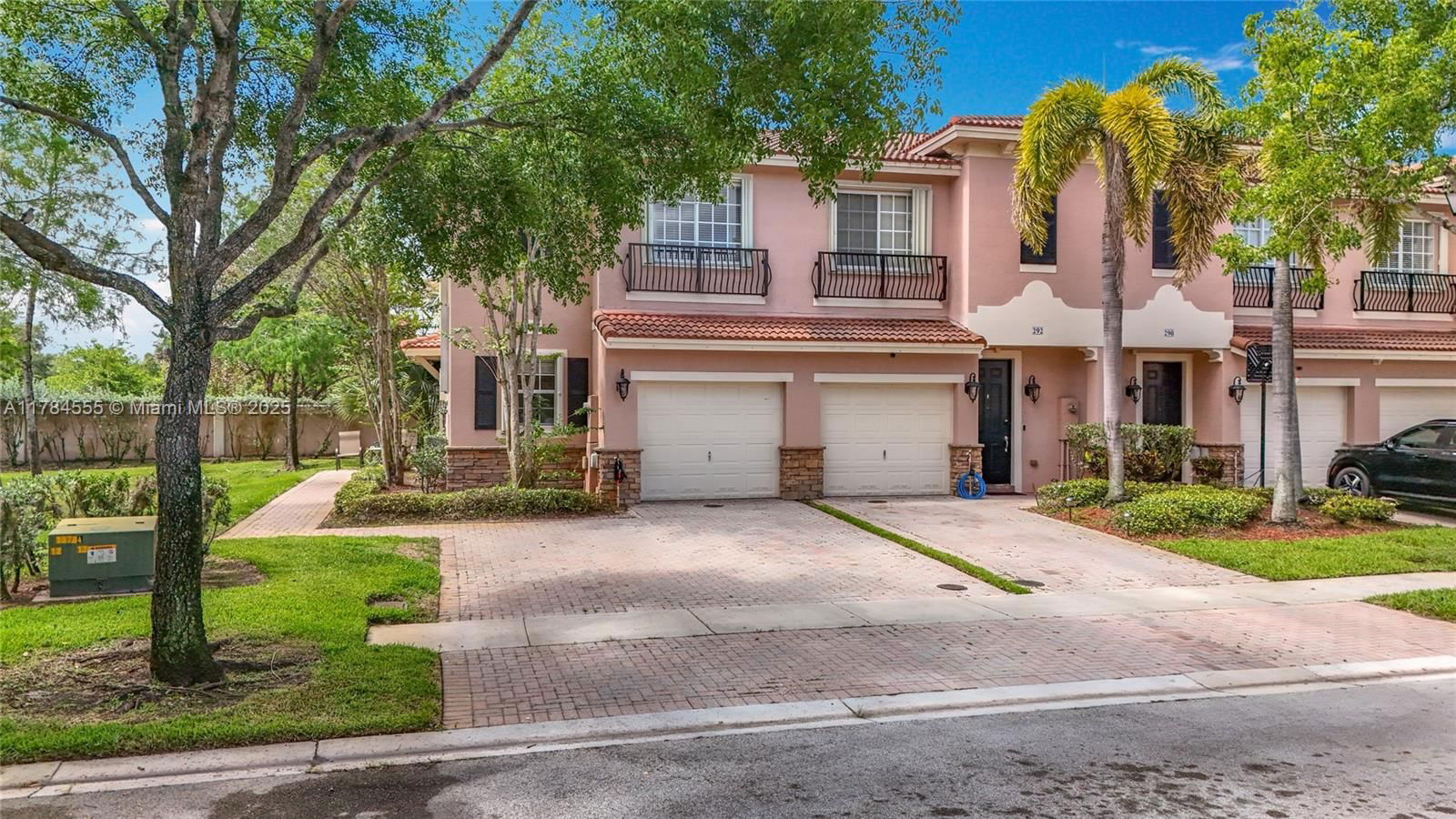 Real estate property located at 294 Las Brisas Cir, Broward, Las Brisas At Sunrise, Sunrise, FL