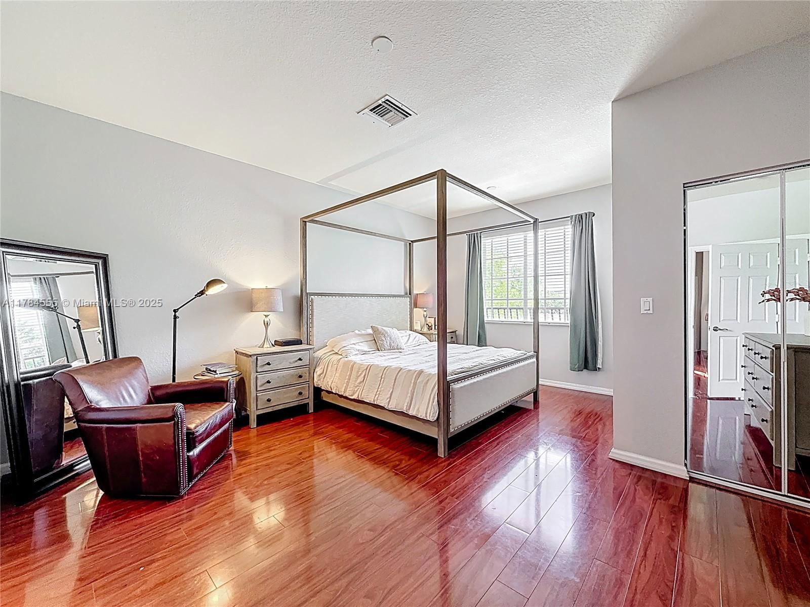 Real estate property located at 294 Las Brisas Cir, Broward, Las Brisas At Sunrise, Sunrise, FL