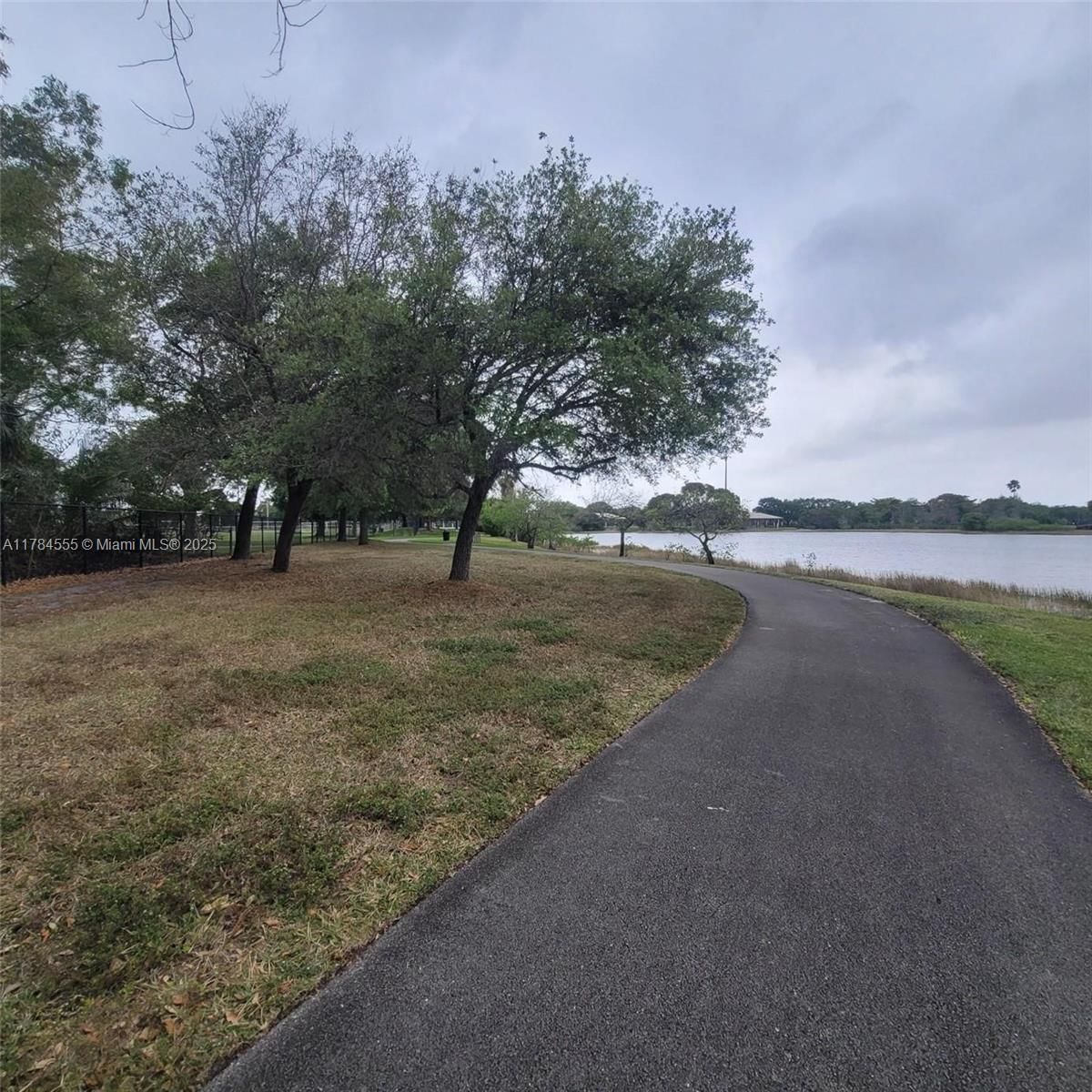 Real estate property located at 294 Las Brisas Cir, Broward, Las Brisas At Sunrise, Sunrise, FL