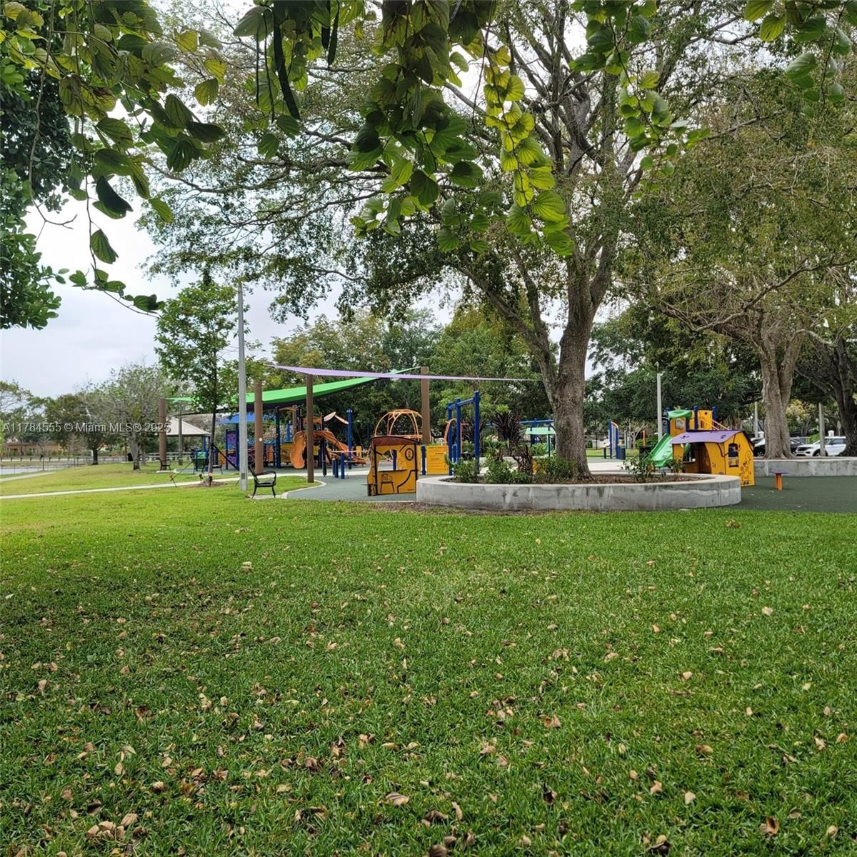 Real estate property located at 294 Las Brisas Cir, Broward, Las Brisas At Sunrise, Sunrise, FL