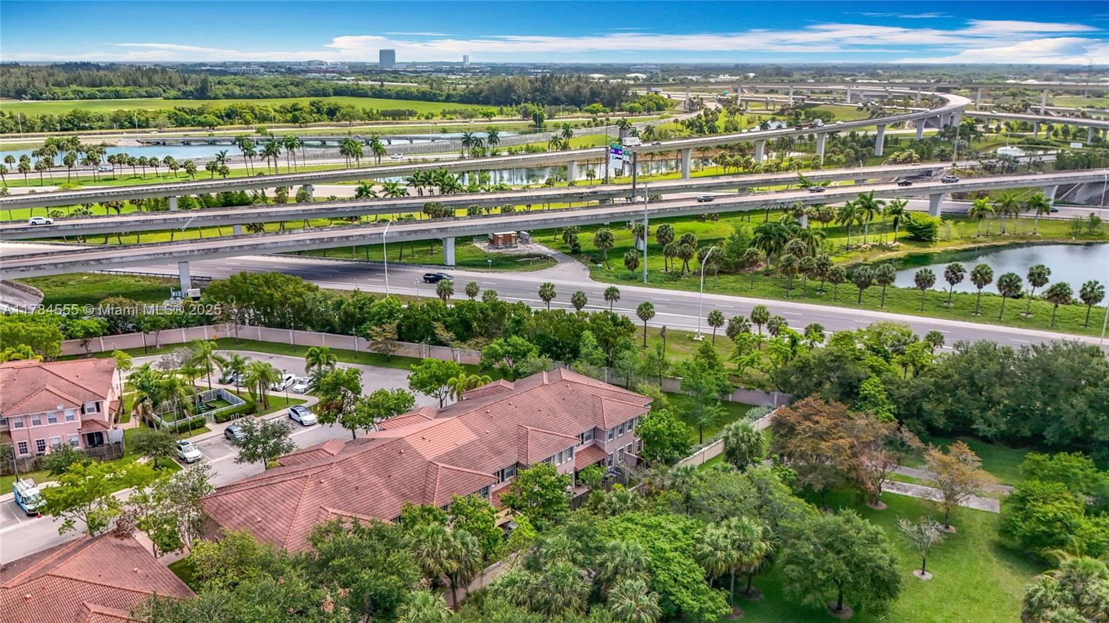 Real estate property located at 294 Las Brisas Cir, Broward, Las Brisas At Sunrise, Sunrise, FL