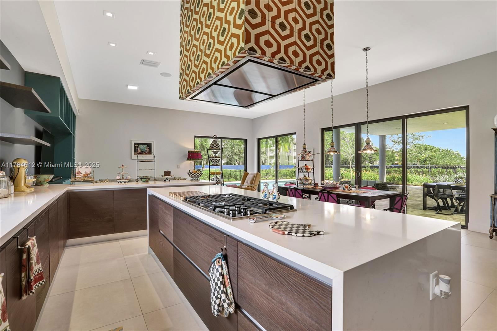 Real estate property located at 16709 Botaniko Dr, Broward, Weston Estates, Weston, FL