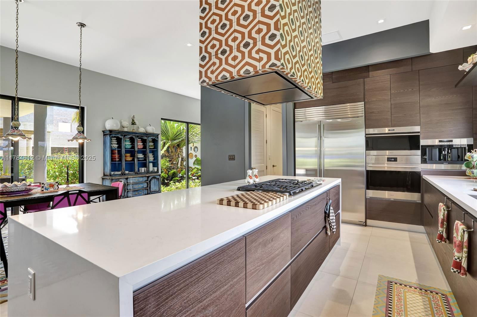 Real estate property located at 16709 Botaniko Dr, Broward, Weston Estates, Weston, FL