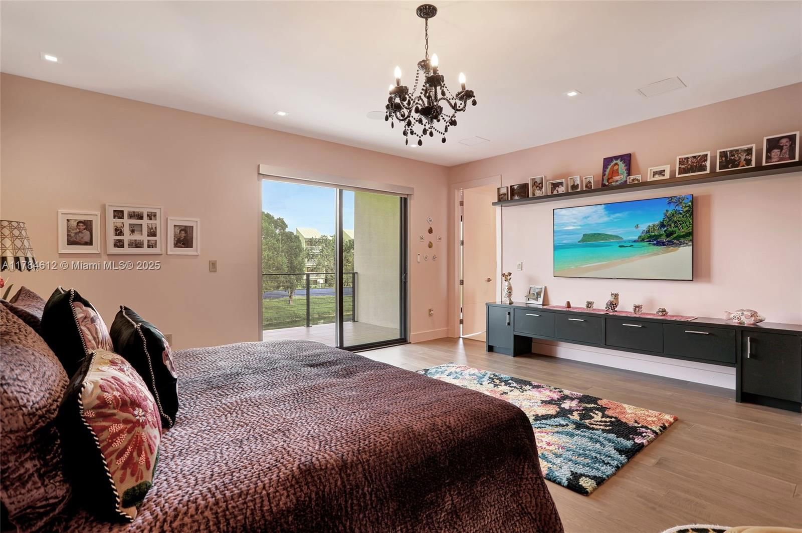 Real estate property located at 16709 Botaniko Dr, Broward, Weston Estates, Weston, FL