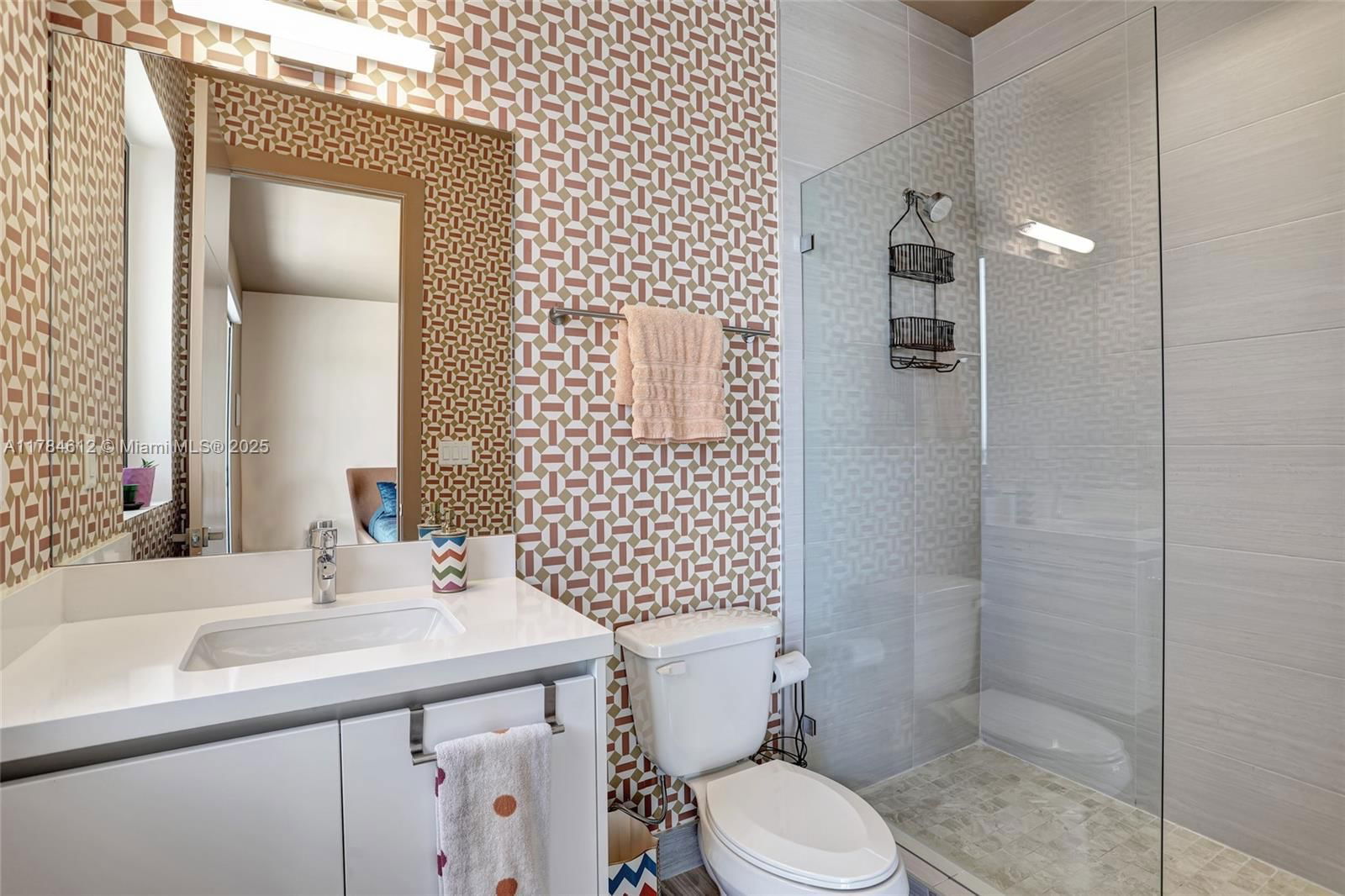Real estate property located at 16709 Botaniko Dr, Broward, Weston Estates, Weston, FL