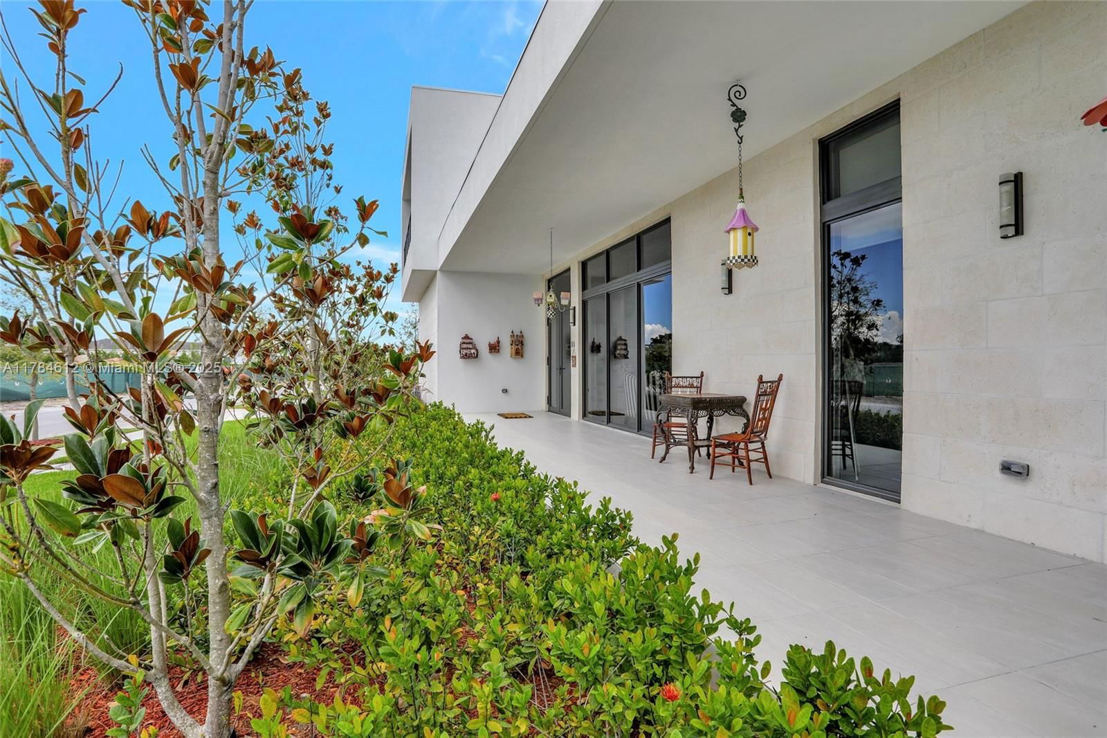 Real estate property located at 16709 Botaniko Dr, Broward, Weston Estates, Weston, FL