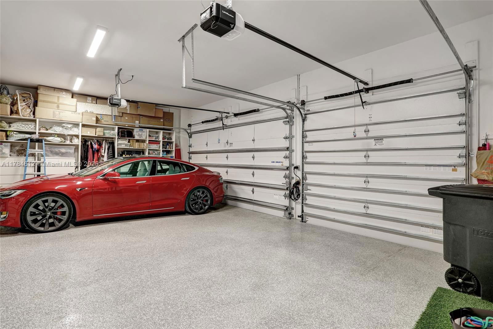 Real estate property located at 16709 Botaniko Dr, Broward, Weston Estates, Weston, FL
