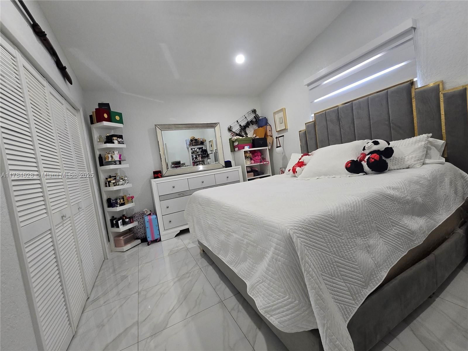 Real estate property located at 7418 32nd Ct, Miami-dade, Christys 5th Addn, Hialeah, FL