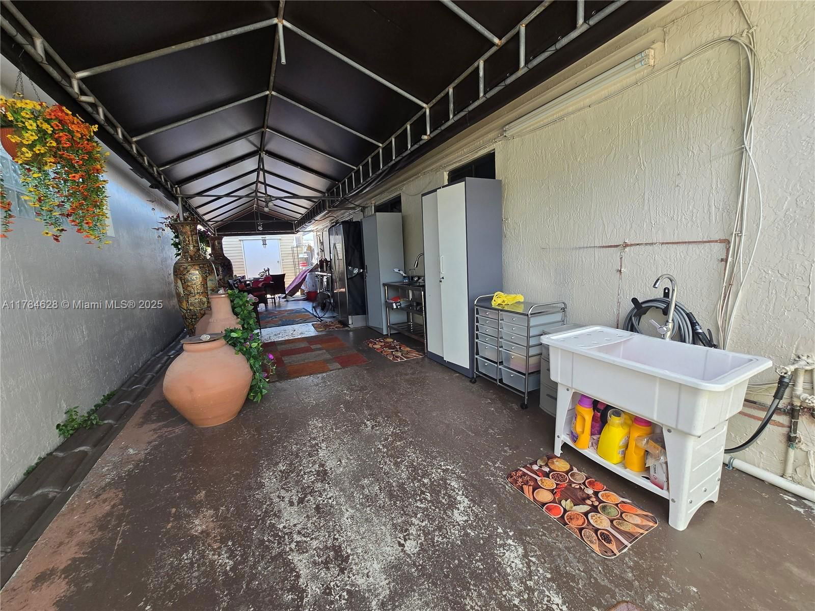 Real estate property located at 7418 32nd Ct, Miami-dade, Christys 5th Addn, Hialeah, FL