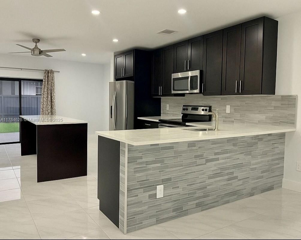 Real estate property located at 7418 32nd Ct, Miami-dade, Christys 5th Addn, Hialeah, FL