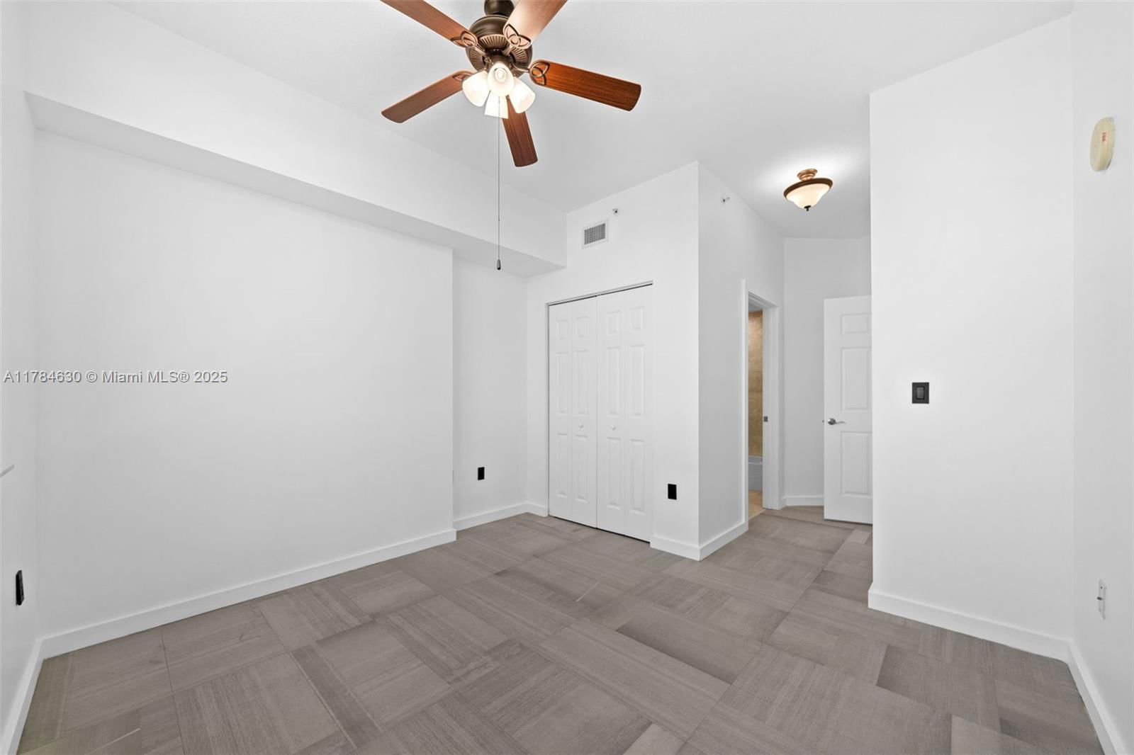 Real estate property located at 1745 Hallandale Beach Blvd PH05W, Broward, Duo Condominium West, Hallandale Beach, FL