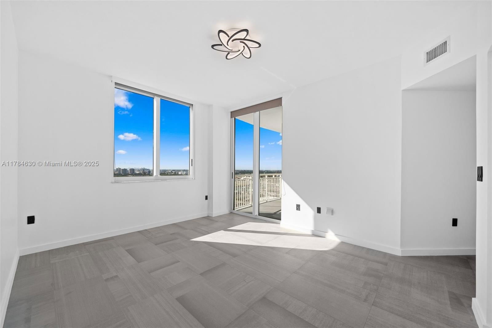 Real estate property located at 1745 Hallandale Beach Blvd PH05W, Broward, Duo Condominium West, Hallandale Beach, FL