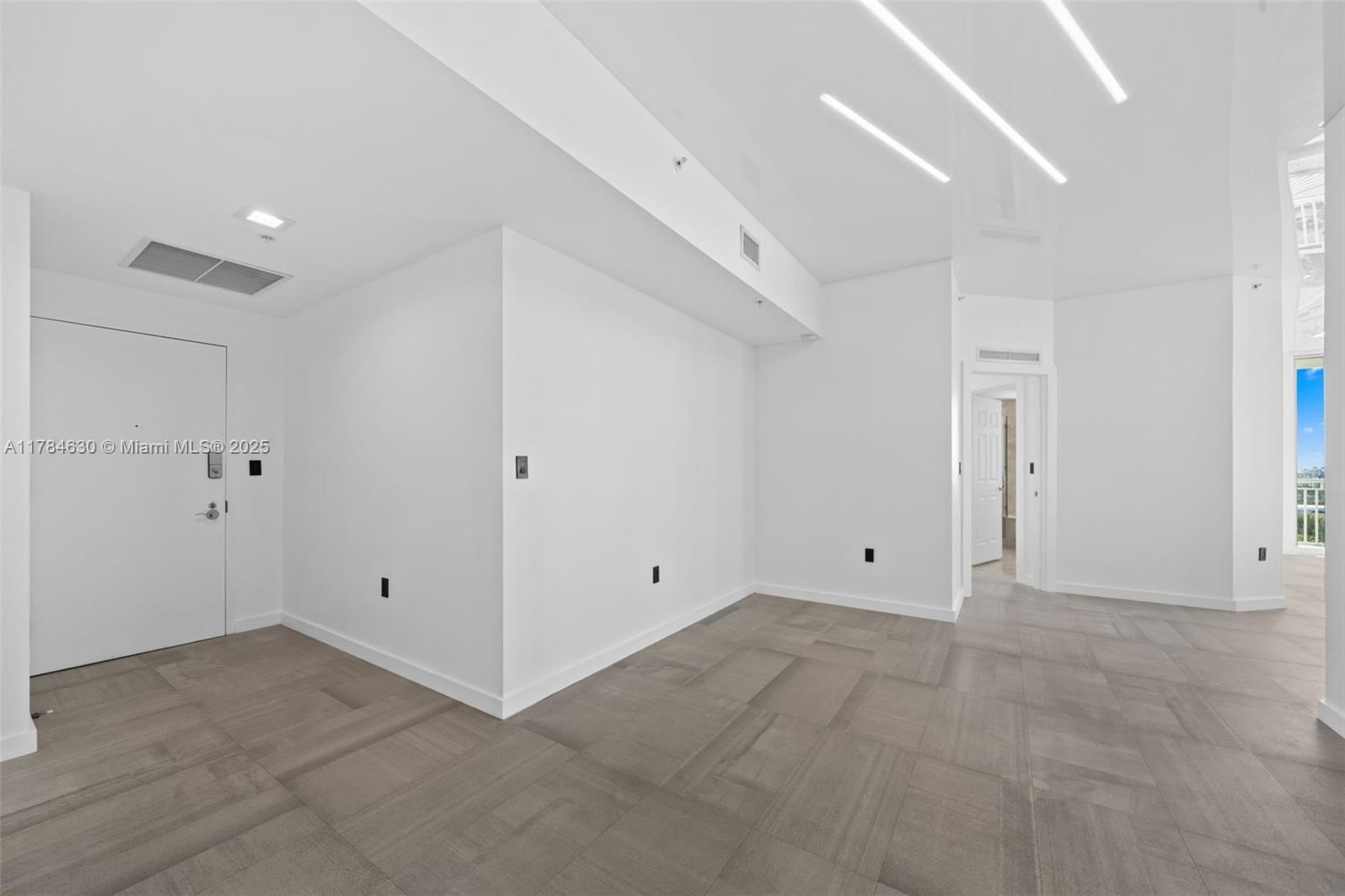 Real estate property located at 1745 Hallandale Beach Blvd PH05W, Broward, Duo Condominium West, Hallandale Beach, FL