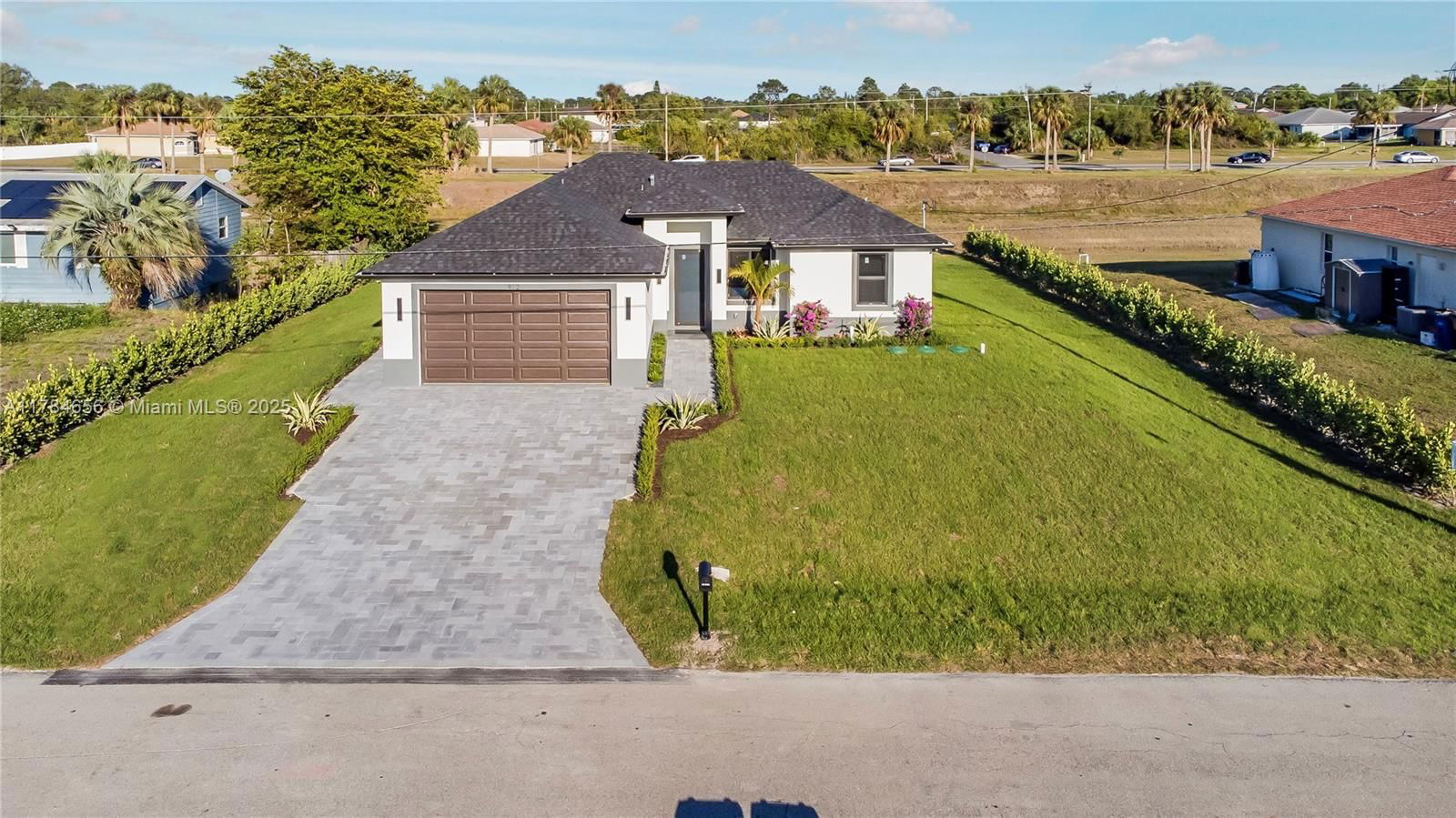 Real estate property located at 912 RITA AVE N, Lee, Lehigh Acres, Lehigh Acres, FL