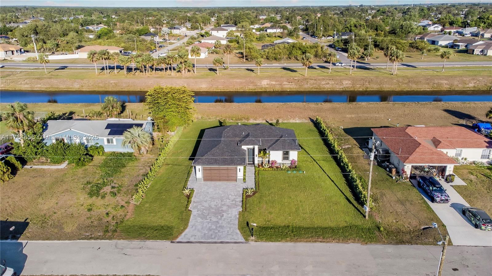 Real estate property located at 912 RITA AVE N, Lee, Lehigh Acres, Lehigh Acres, FL