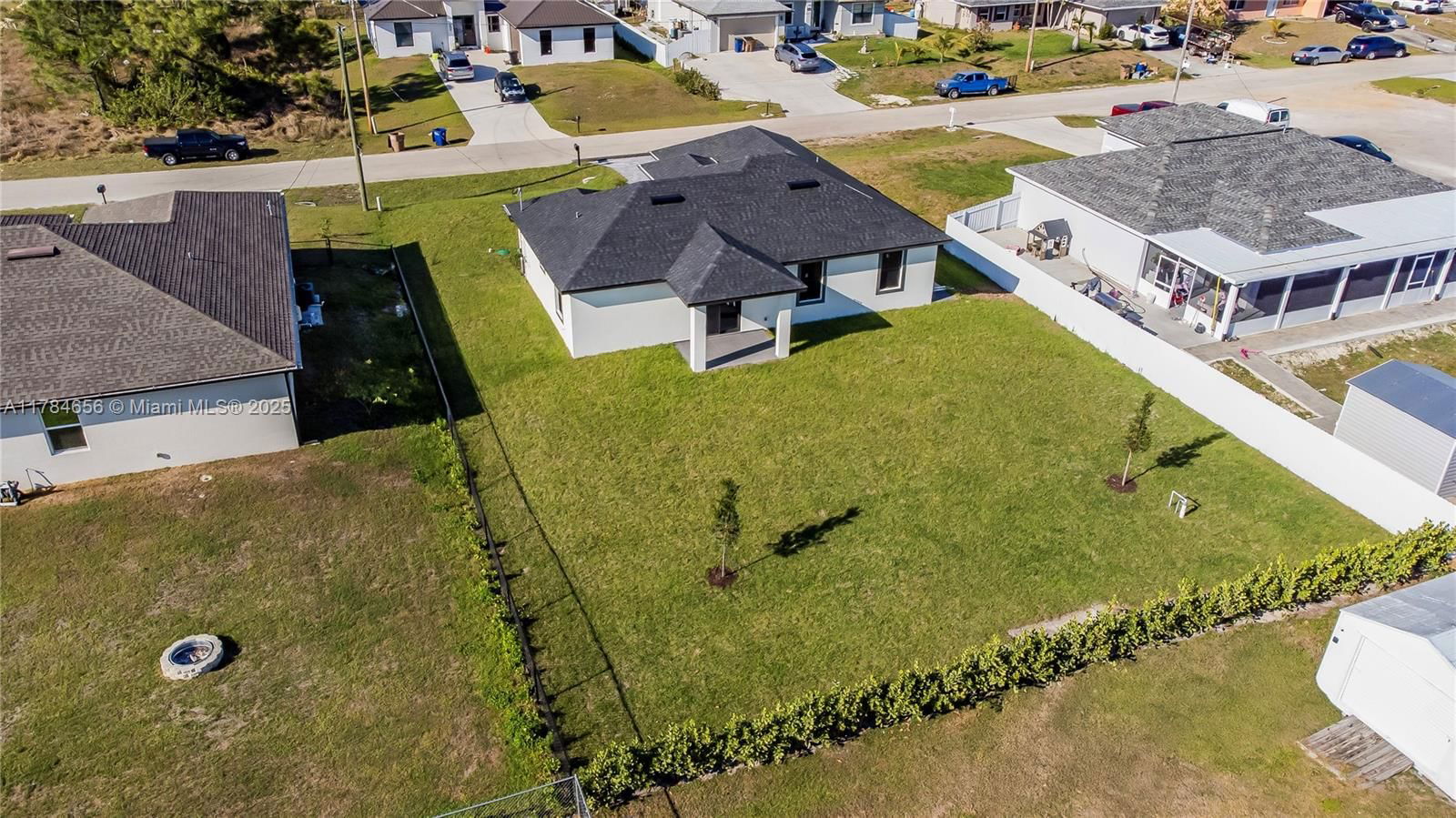Real estate property located at 912 RITA AVE N, Lee, Lehigh Acres, Lehigh Acres, FL