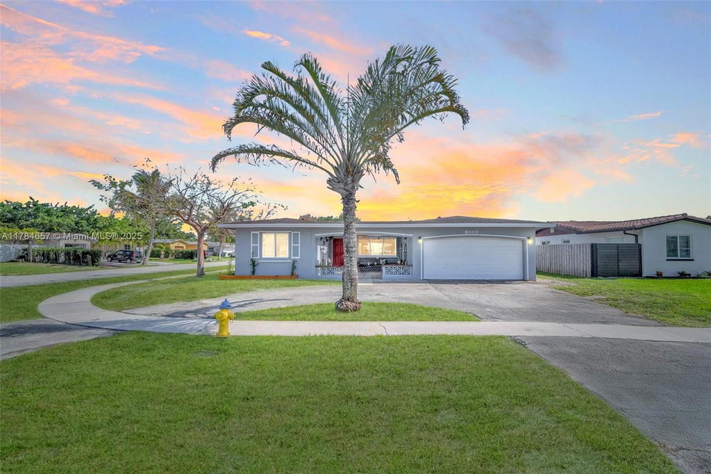 Real estate property located at 9000 21st St, Broward, University Heights, Pembroke Pines, FL