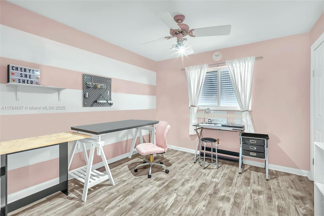 Real estate property located at 9000 21st St, Broward, University Heights, Pembroke Pines, FL