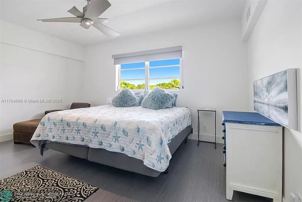 Real estate property located at 331 8th St #1-C-E, Palm Beach, Gateway Apts Condo, Boca Raton, FL