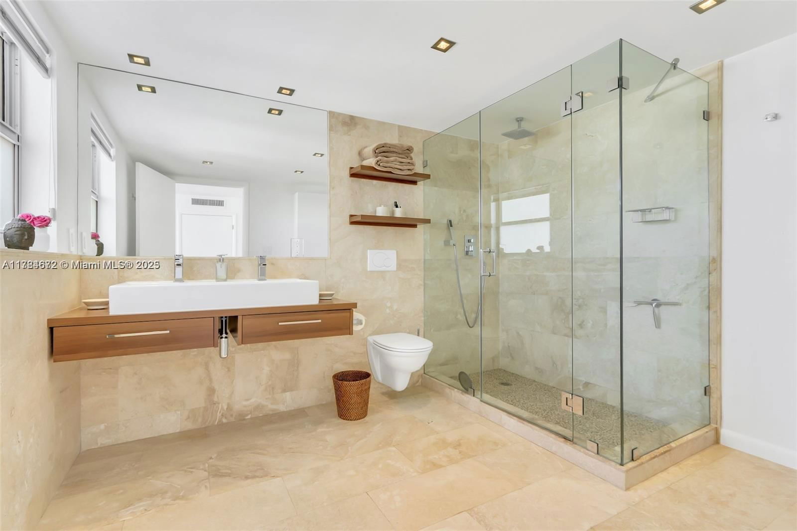 Real estate property located at 9250 Bay Harbor Dr #5C, Miami-dade, Colony Bay Harbor Apts Co, Bay Harbor Islands, FL
