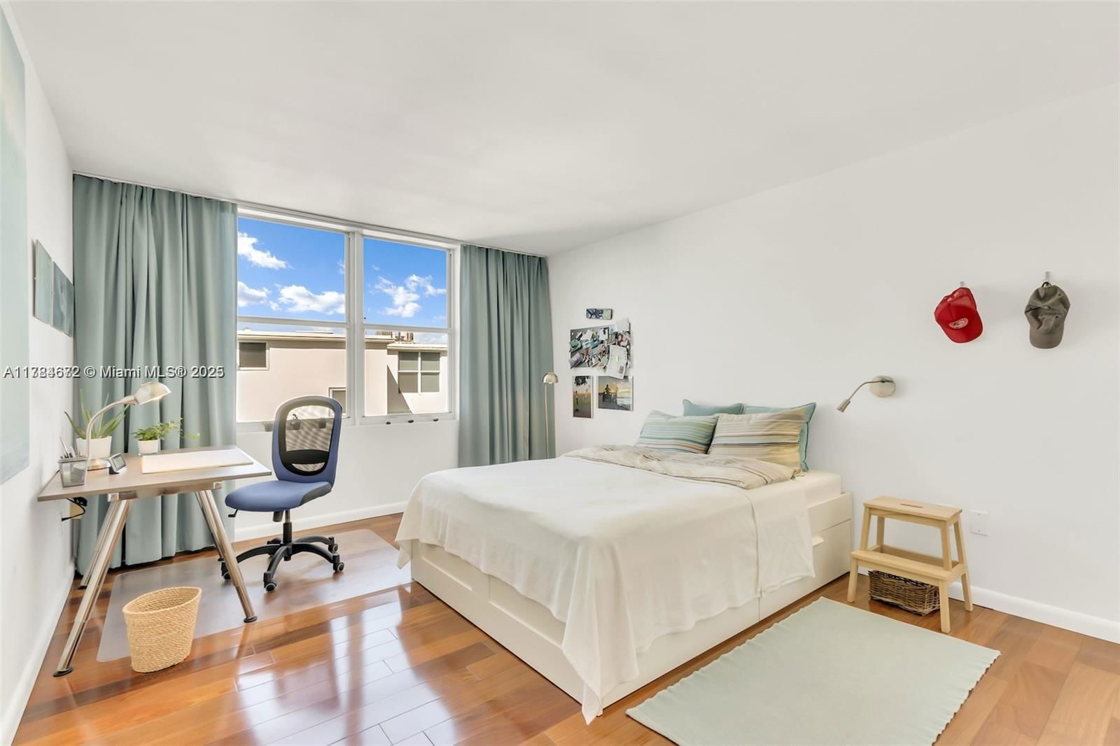 Real estate property located at 9250 Bay Harbor Dr #5C, Miami-dade, Colony Bay Harbor Apts Co, Bay Harbor Islands, FL