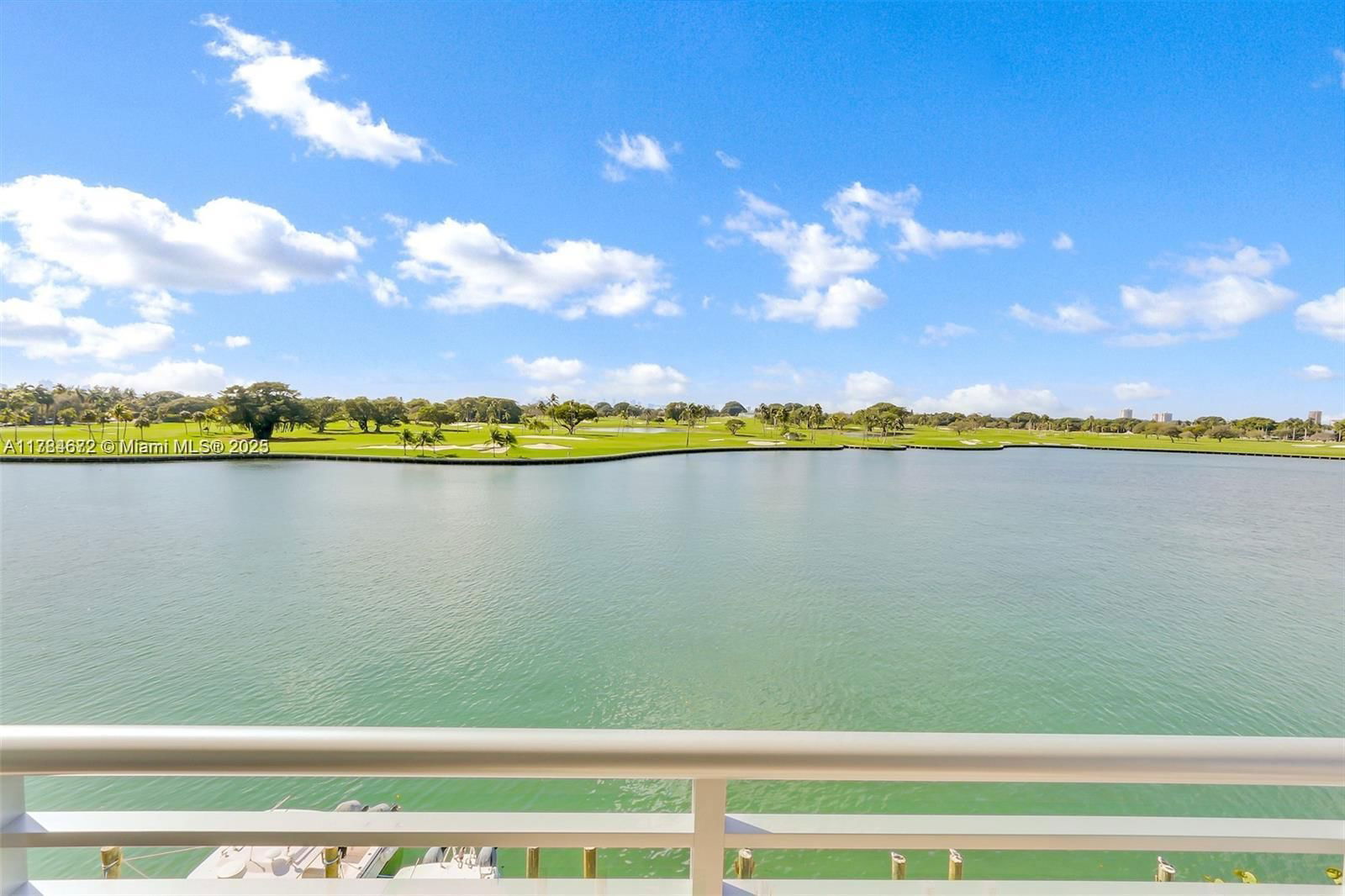 Real estate property located at 9250 Bay Harbor Dr #5C, Miami-dade, Colony Bay Harbor Apts Co, Bay Harbor Islands, FL