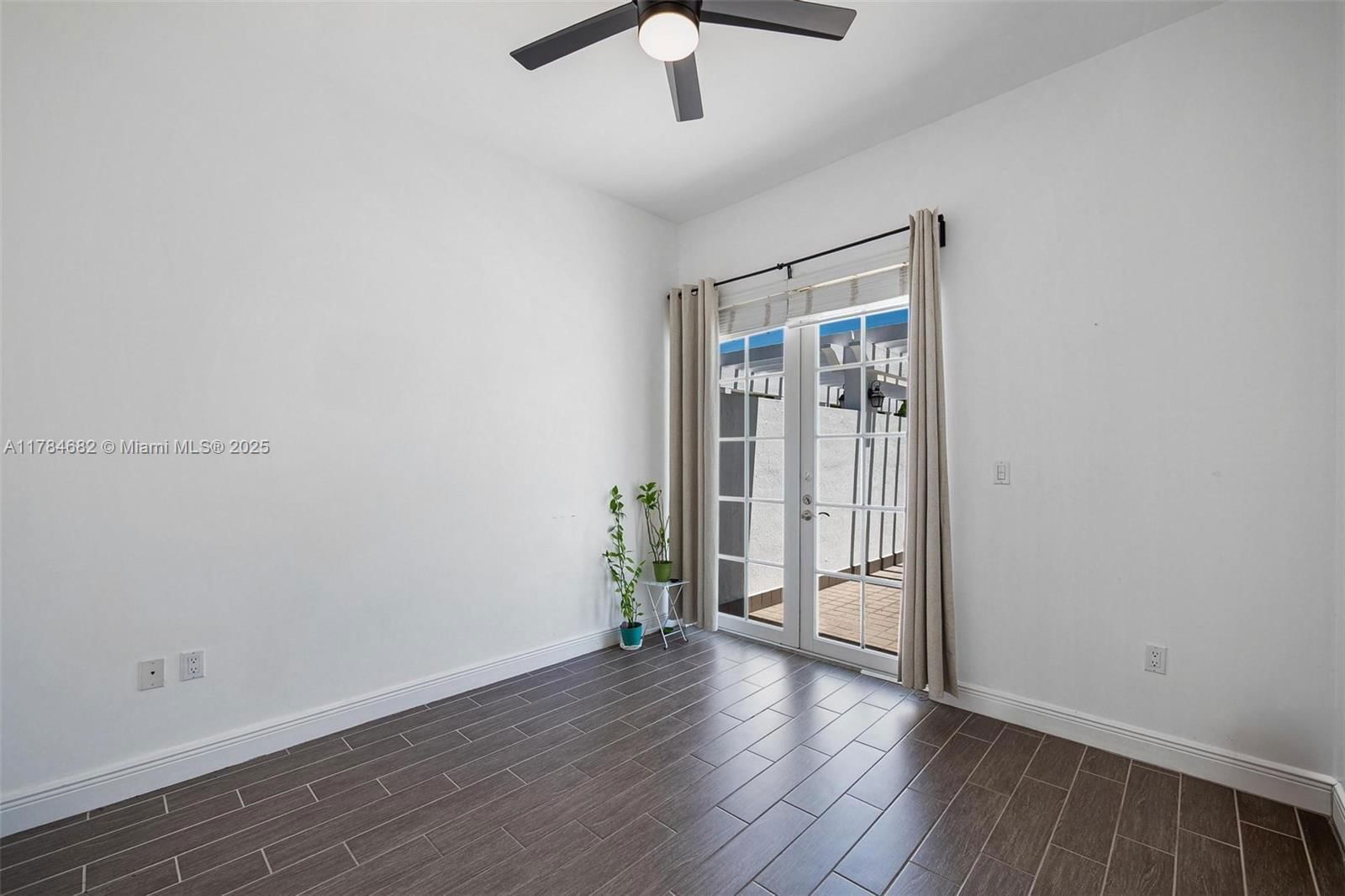 Real estate property located at 7765 54th Ct #7765, Miami-dade, Pines Manor, Miami, FL