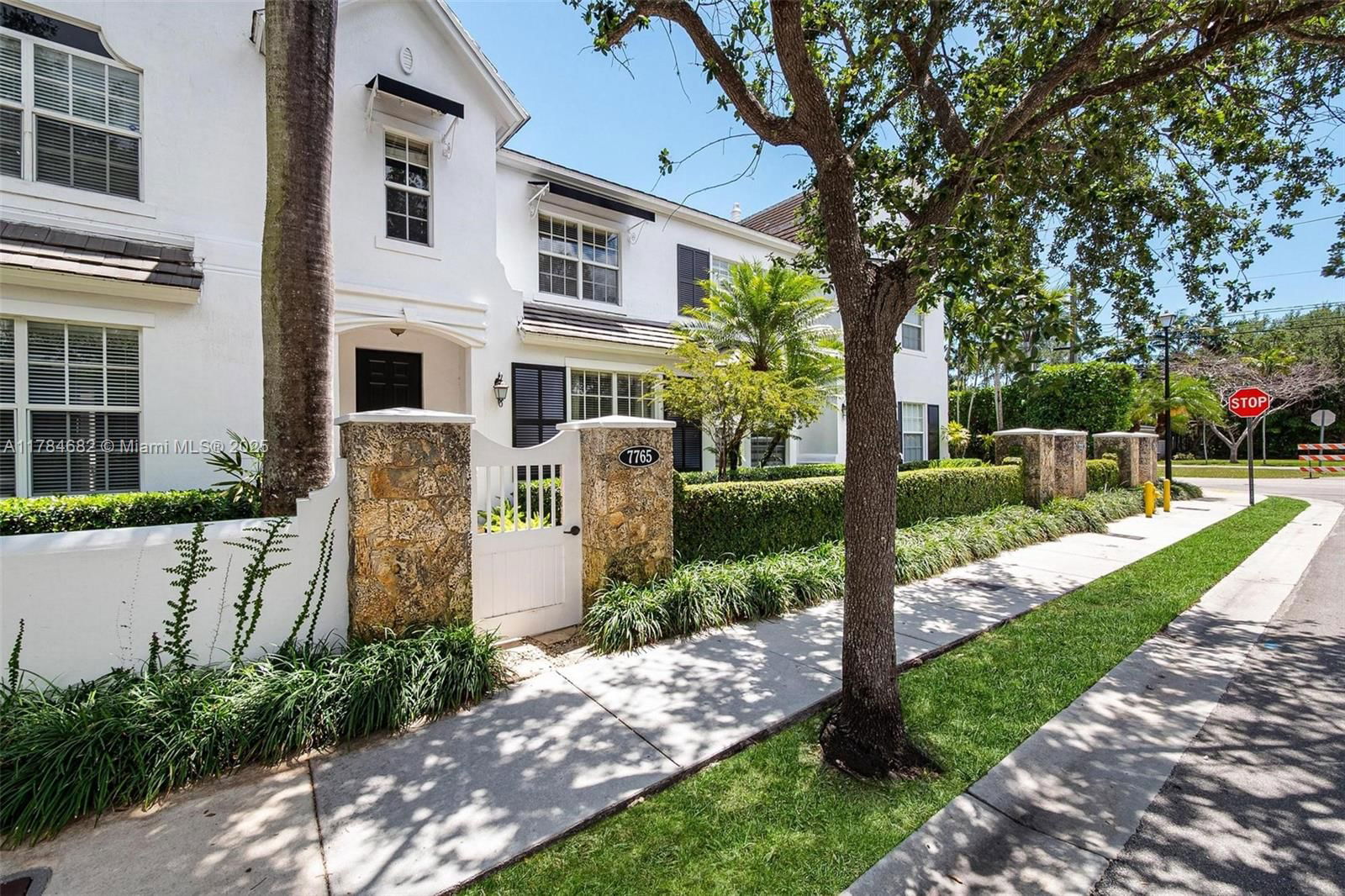 Real estate property located at 7765 54th Ct #7765, Miami-dade, Pines Manor, Miami, FL
