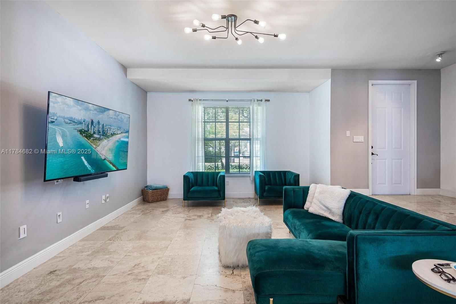 Real estate property located at 7765 54th Ct #7765, Miami-dade, Pines Manor, Miami, FL