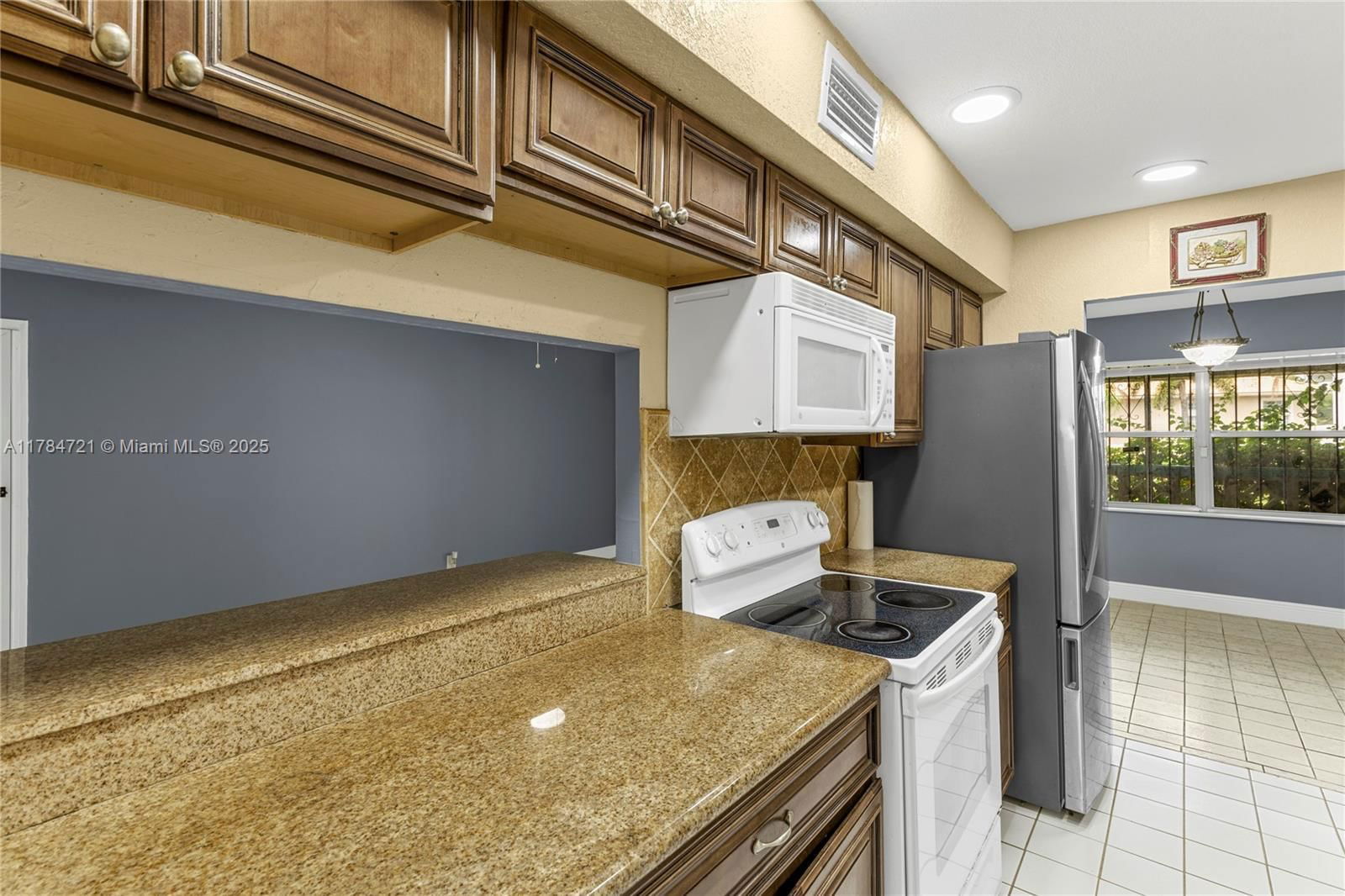 Real estate property located at 2071 46th Ave I103, Broward, Newport At Lauderhill Con, Lauderhill, FL