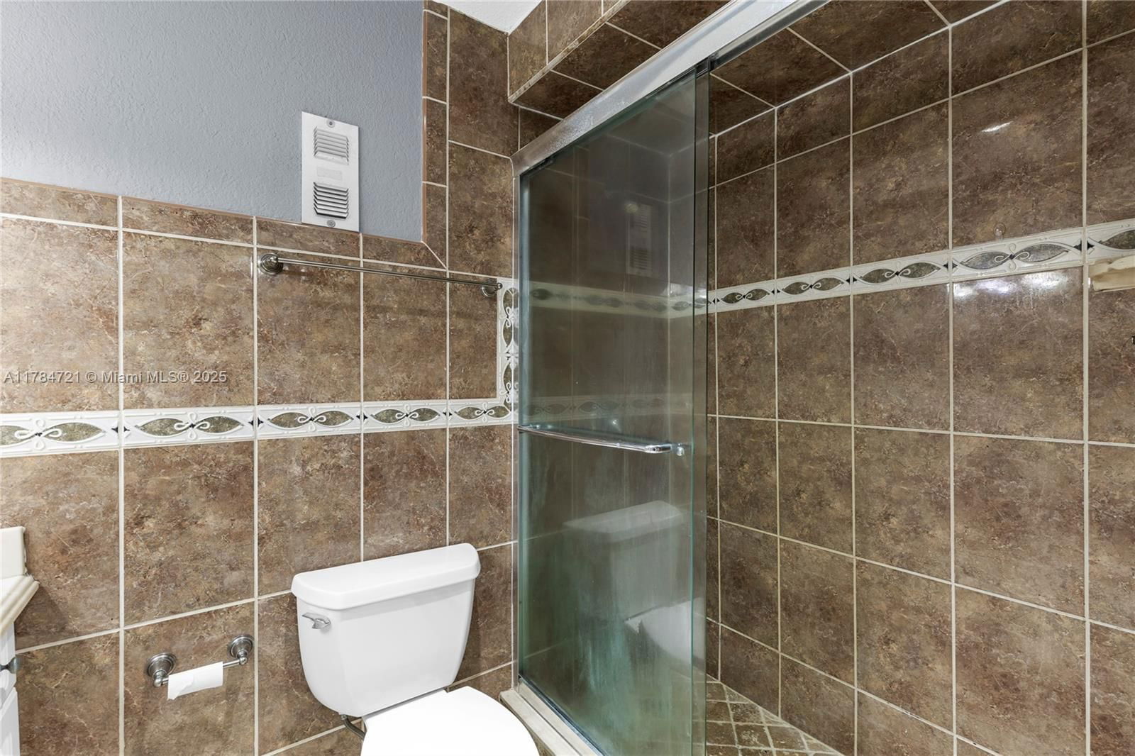 Real estate property located at 2071 46th Ave I103, Broward, Newport At Lauderhill Con, Lauderhill, FL
